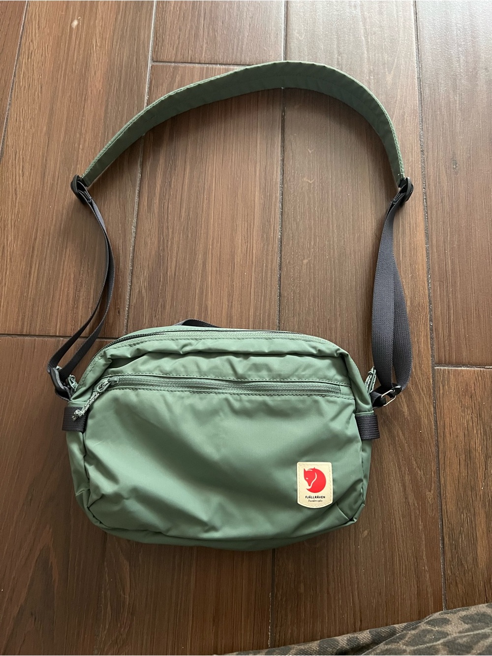 Kånken Hip Pack - Olive Green Crossbody Bag